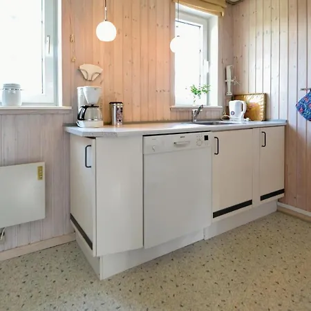 2 Bedroom In Hvide Sande * Bjerregard